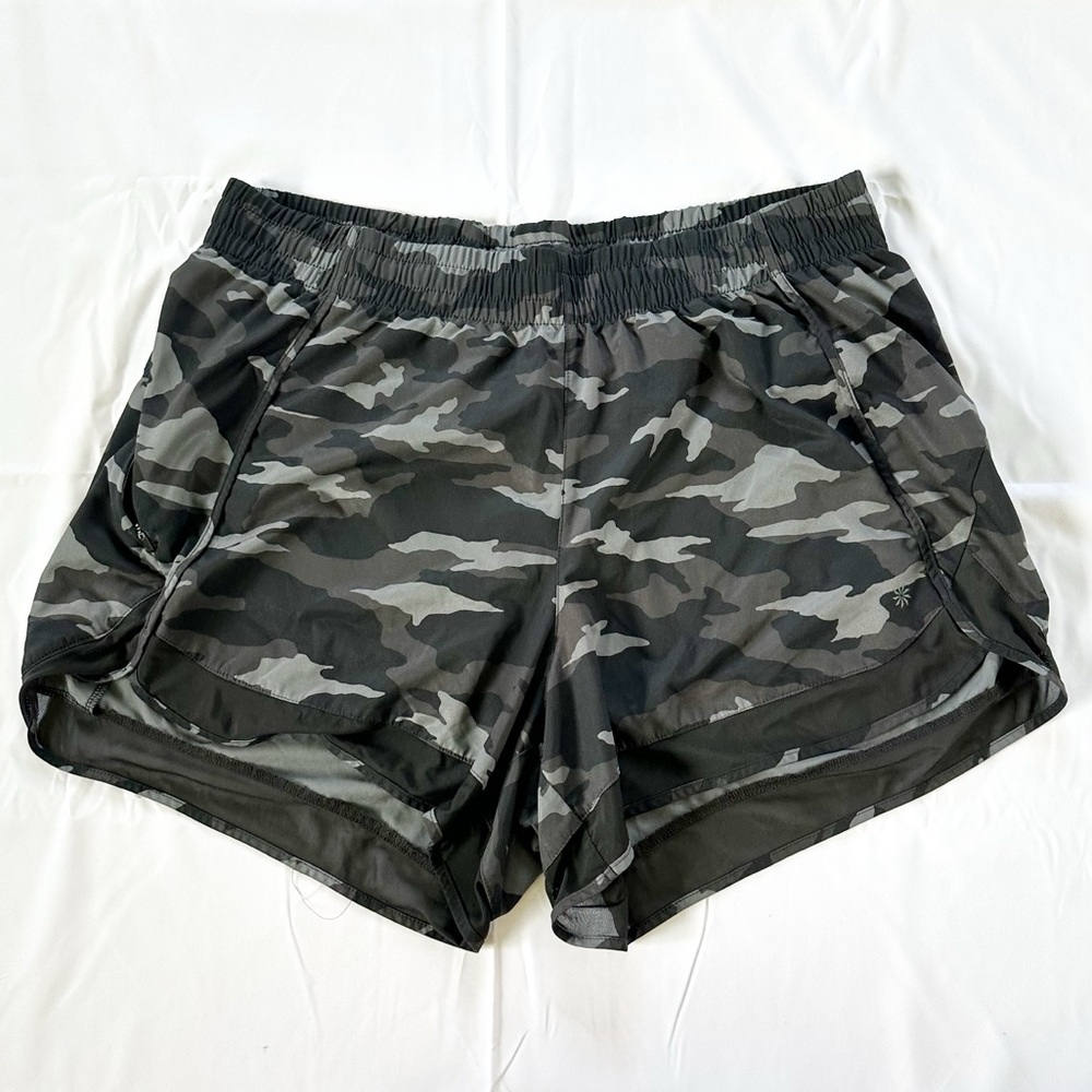 Athleta Mesh Racer Run Shorts 4” Camo Gray Black 1X Lined Athletic